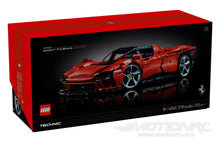 Lade das Bild in den Galerie-Viewer, LEGO Technic Ferrari Daytona SP3 42143
