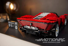 Lade das Bild in den Galerie-Viewer, LEGO Technic Ferrari Daytona SP3 42143
