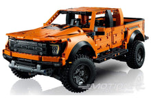 Lade das Bild in den Galerie-Viewer, LEGO Technic Ford® F-150 Raptor 42126
