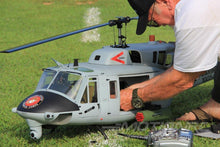 Lade das Bild in den Galerie-Viewer, Roban UH-1N Marines 800 Size Scale Helicopter - ARF
