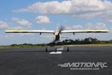 Lade das Bild in den Galerie-Viewer, Skynetic Trainer King 1118mm (44&quot;) Wingspan - ARF BUNDLE SKY1022-002
