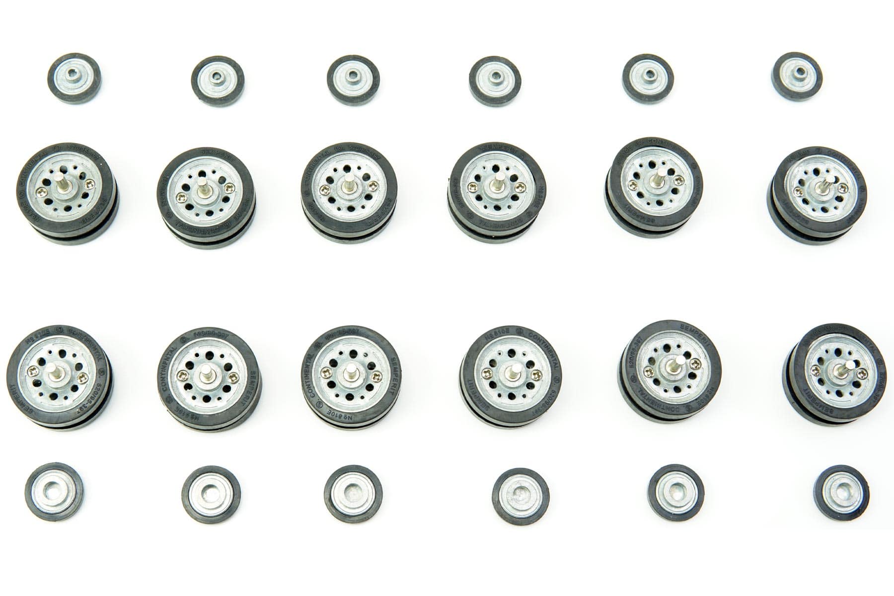 Torro 1/16 Scale German Panzer III (Ausf. L) Road Wheels with Rubber Tires TOR1383848004