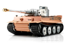 Lade das Bild in den Galerie-Viewer, Torro German Tiger I Early Unpainted 1/16 Scale Heavy Tank - RTR TOR1113818001
