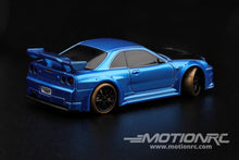 Lade das Bild in den Galerie-Viewer, Turbo Racing Drift Car Blue 1/76 Scale 2WD with Gyro - RTR TBRC64B
